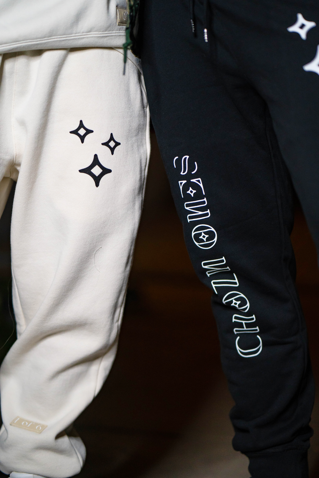 Chozn Ones Unisex Vintage Cream Sweats